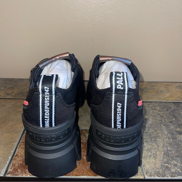 Palladium Women’s Black Canvas Sneakers - Picture 3 of 5